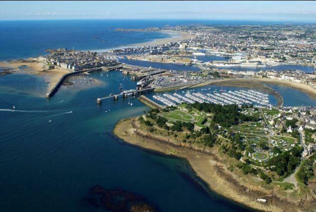 Joli T3, gare&plages à proximité Saint-Malo Esterno foto